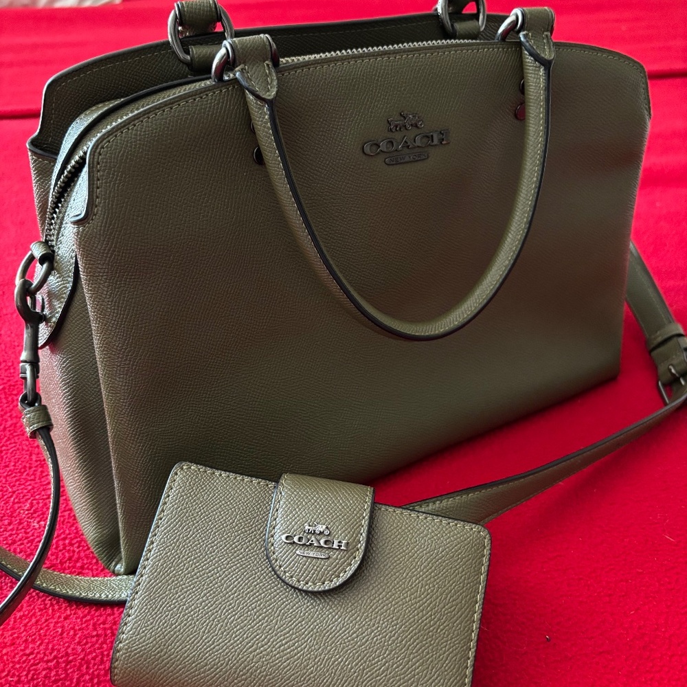 Coach olive green bag and wallet combo